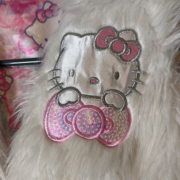 Sanrio Hello Kitty Girls Fuzzy White & Pink Tie-Front Vest Size Small - Picture 3 of 7